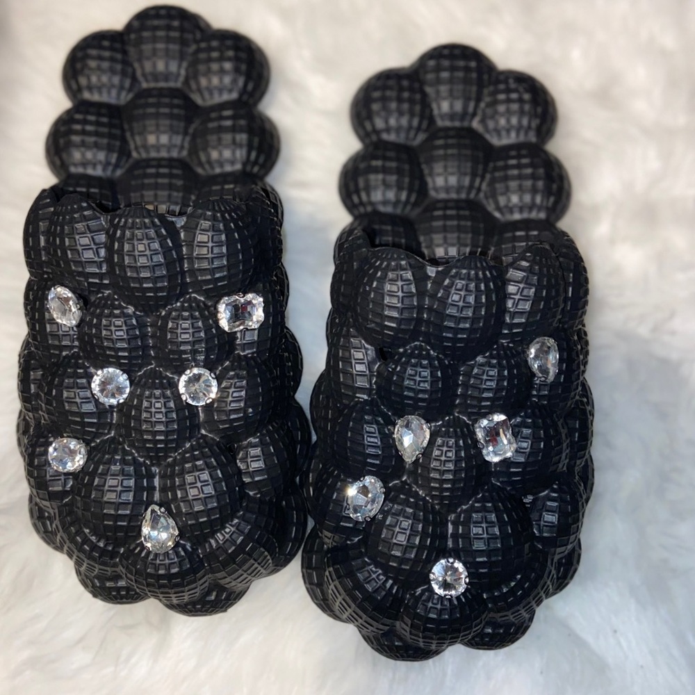 Bubble slides